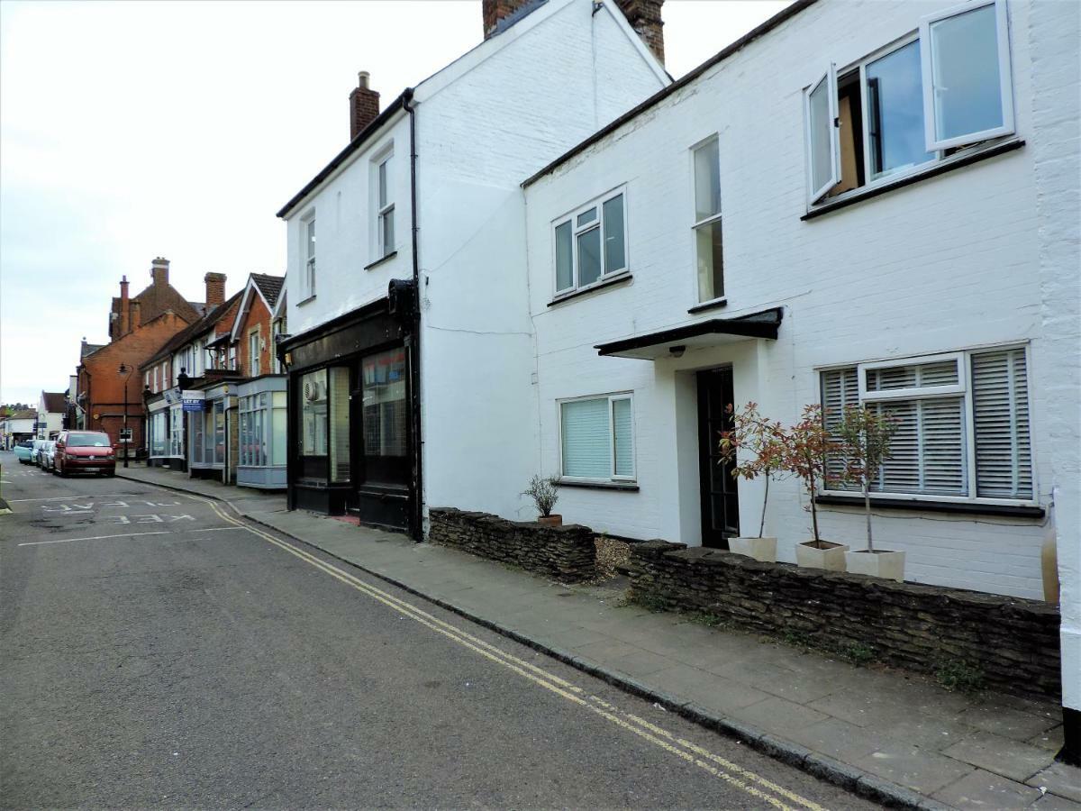 1 Bed Bagshot Pennyhill Accommodation 외부 사진